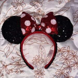 Disneyland Minnie ears